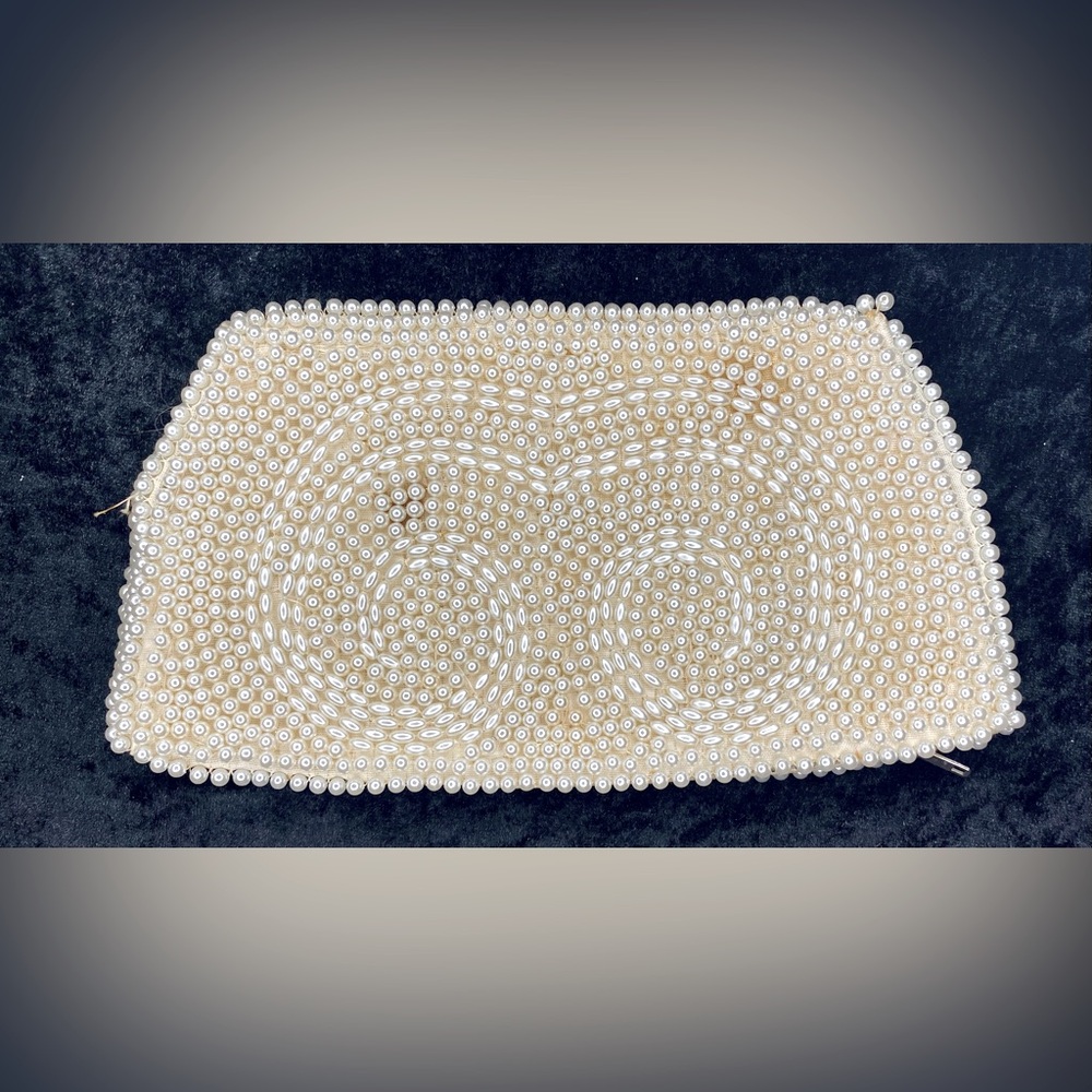 Vintage Bags By Miranda Made In Japan Beaded Faux Pearls & Beads Purse  Clutch.
